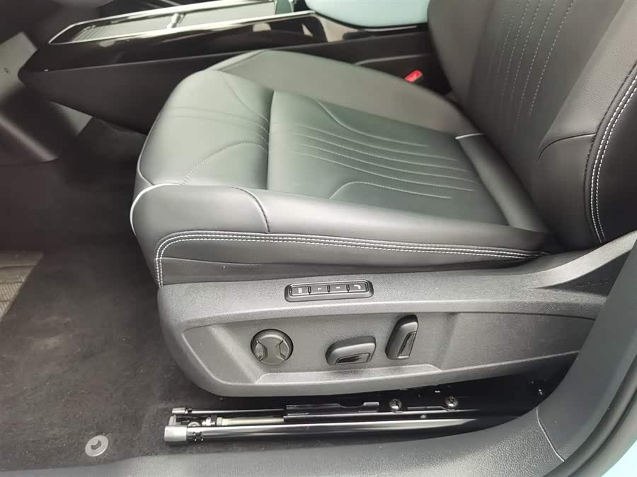 Volkswagen ID.4 X 2023 صورة سيارة #21