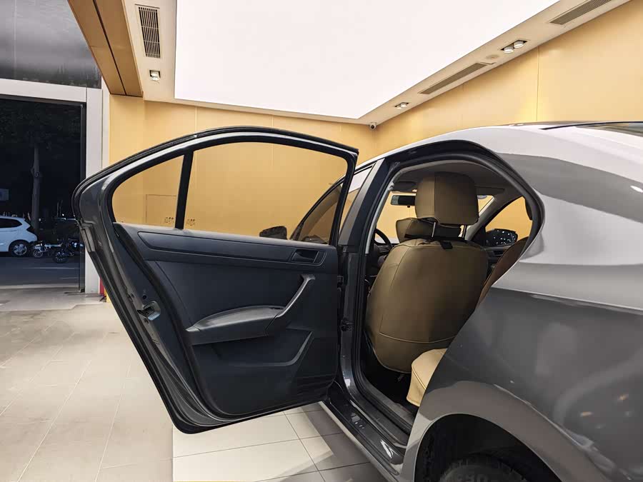 斯柯达 昕锐 2014 汽车图片 #21