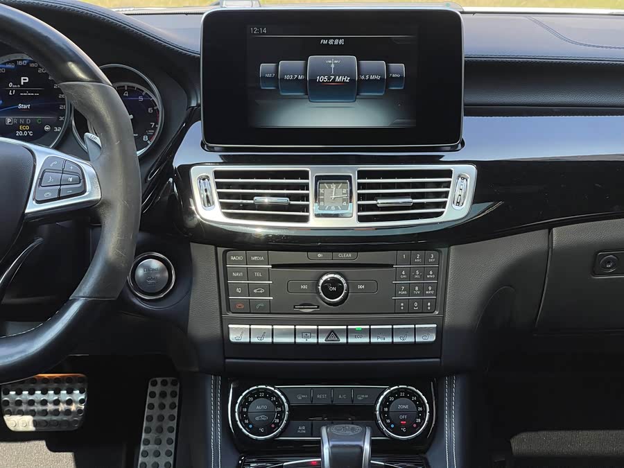 Mercedes-Benz CLS AMG 2015 car image #21