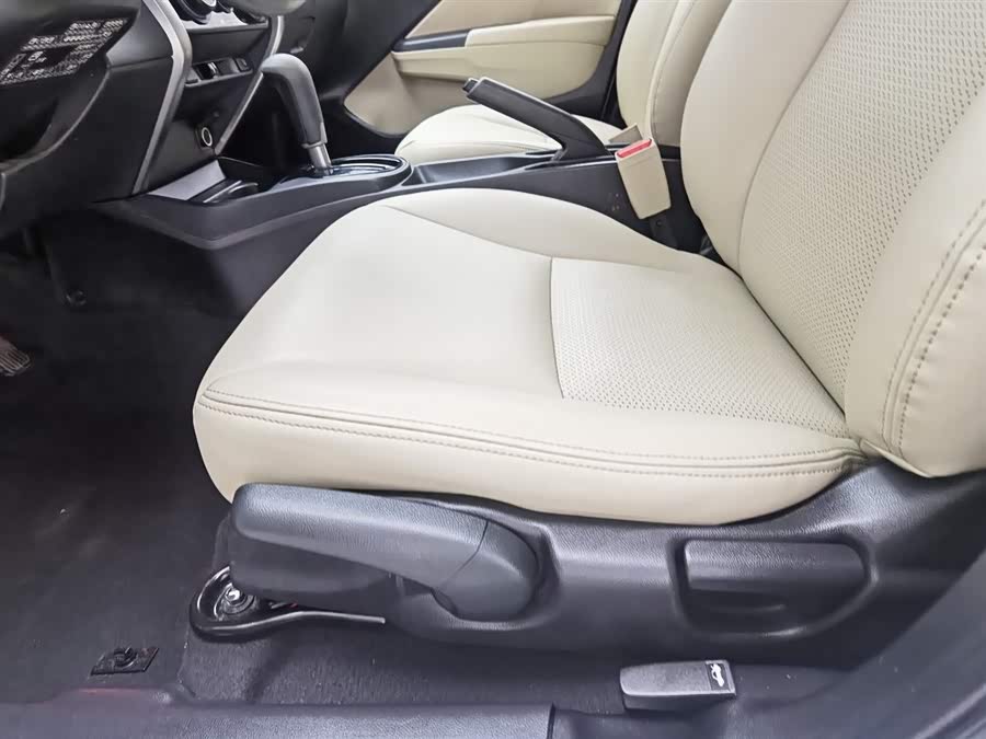 Honda City 2017 изображение автомобиля #21