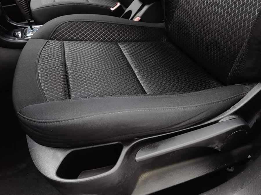 Citroen C-Quatre 2012 car image #21