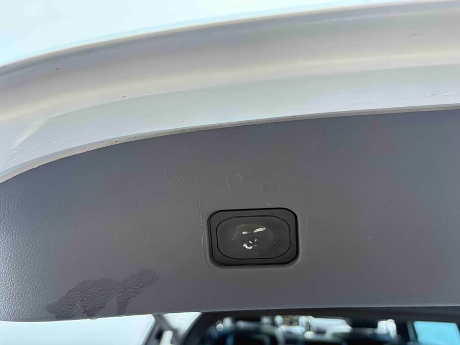 Ford Everest 2017 car image #21