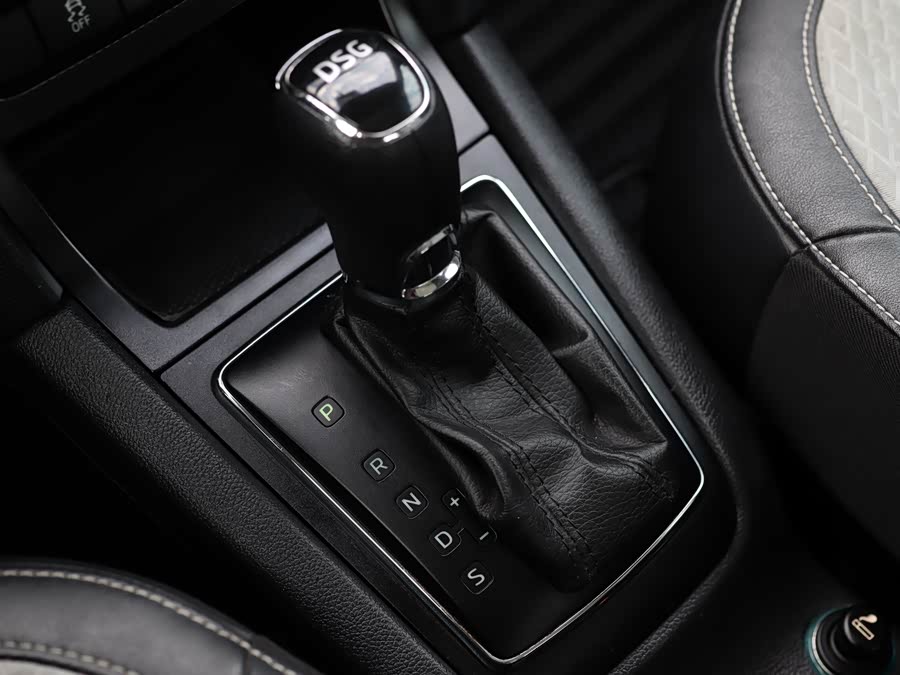 Skoda Yeti 2016 car image #21