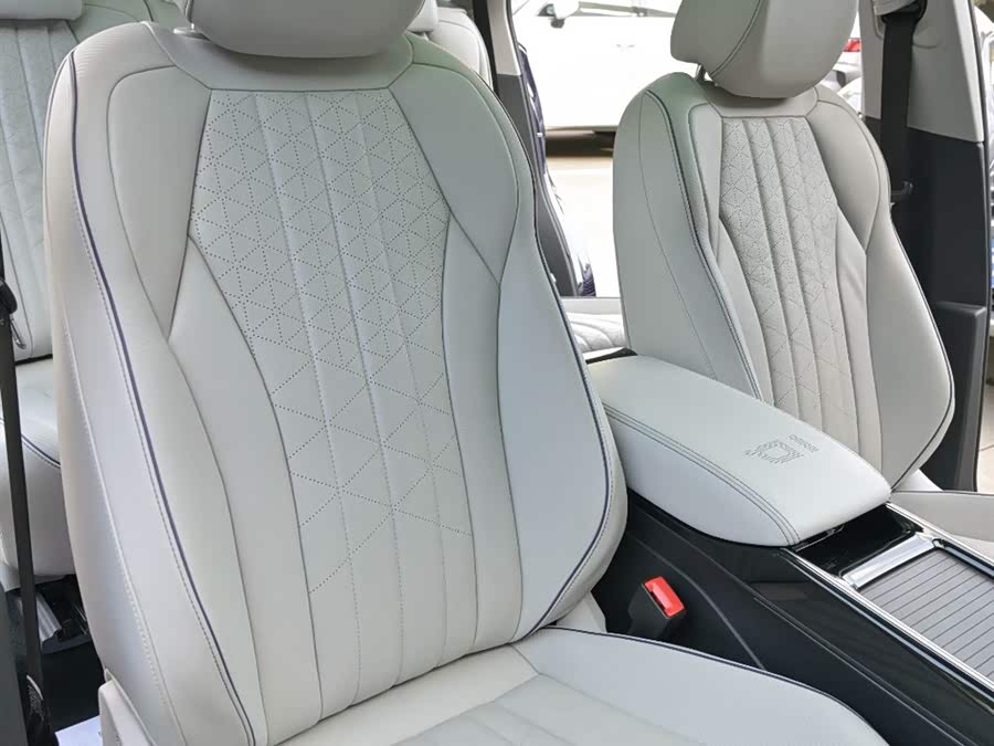 Volkswagen ID.6 X 2021 #21 Volkswagen ID.6 X 2021 car image #21