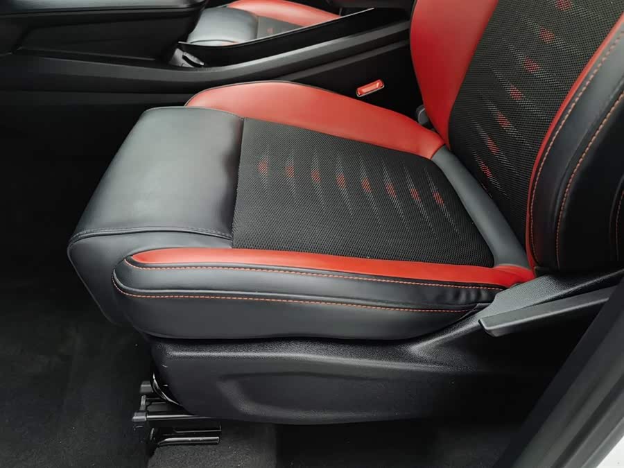 BYD e2 2019 #21 BYD e2 2019 immagine di auto #21