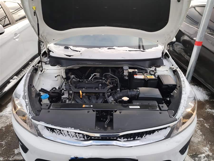 Kia Rio Cross 2017 صورة سيارة #21