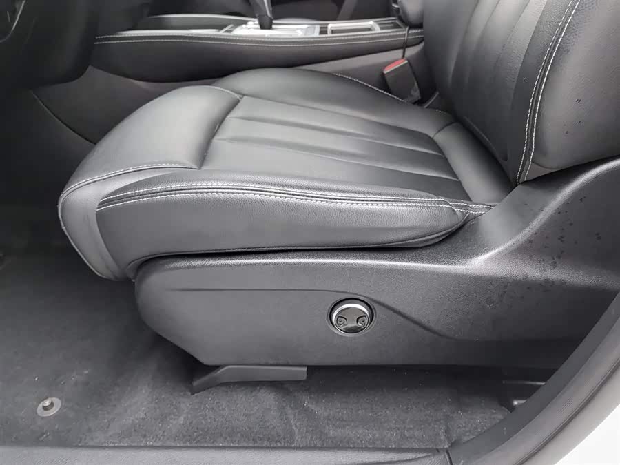 BYD Song MAX New Energy 2019 #21 BYD Song MAX New Energy 2019 car image #21