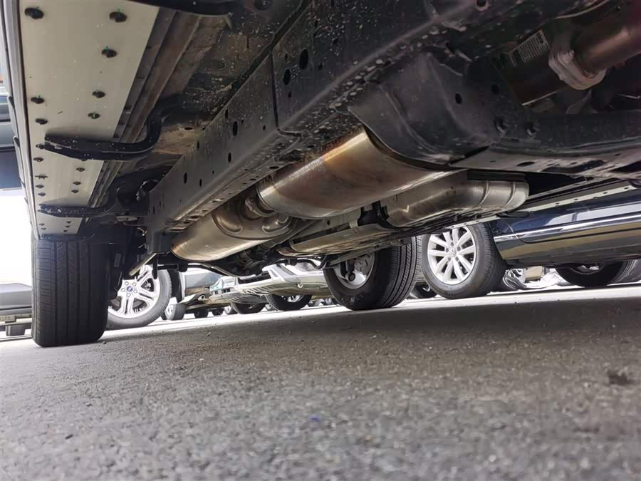 Tank 400 2024 imagen de coche #21