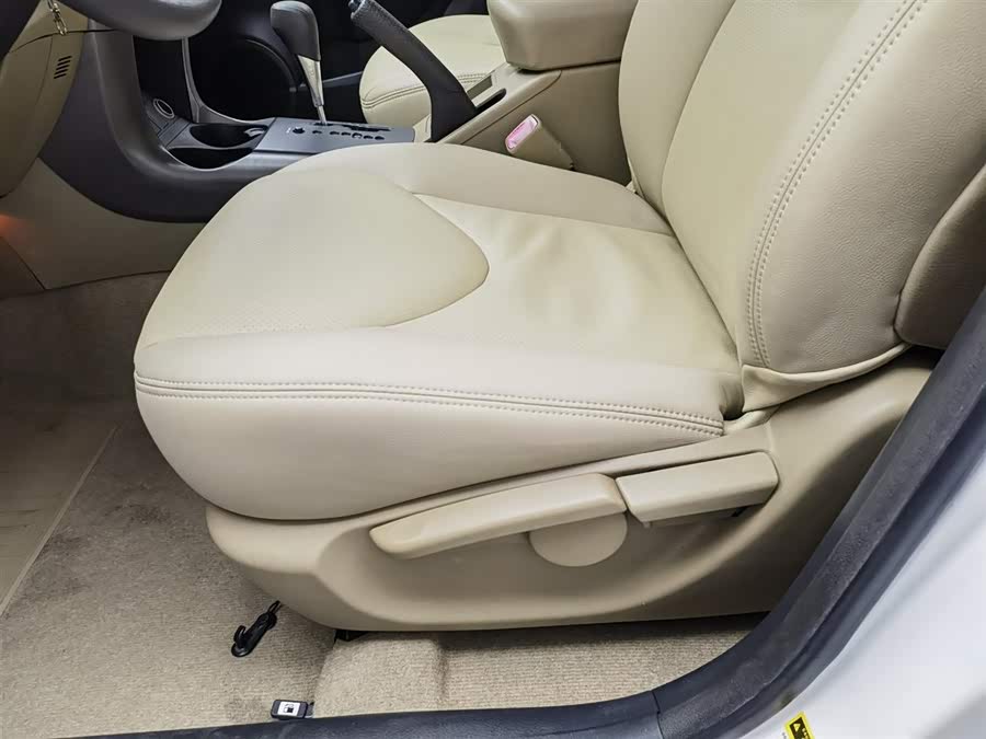 丰田 RAV4荣放 2012 汽车图片 #21