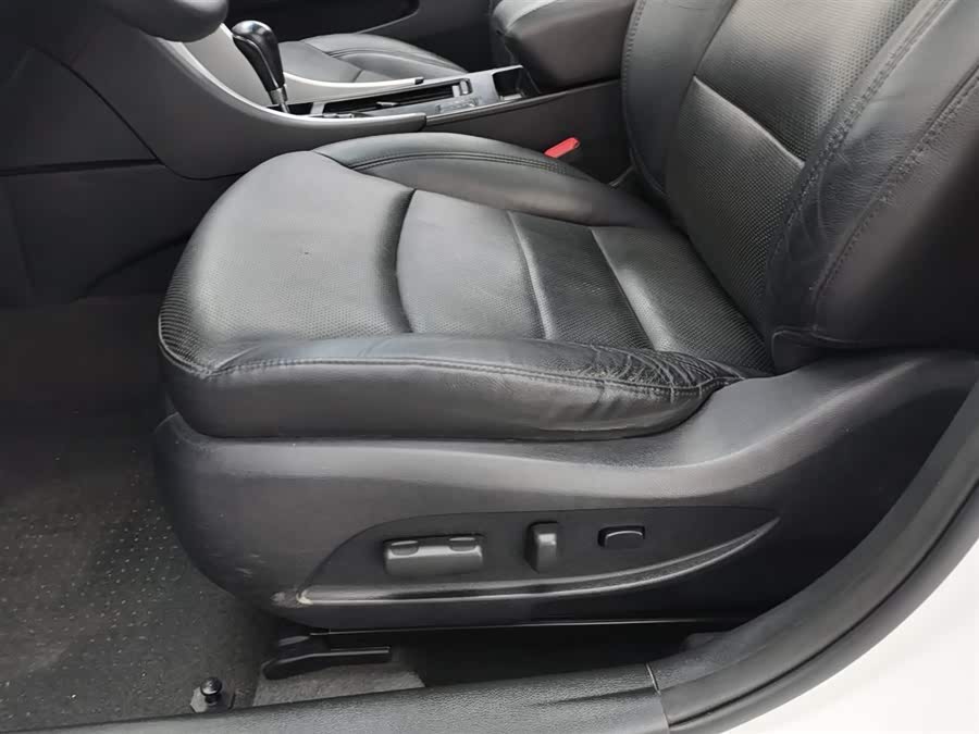 Hyundai Sonata 2013 car image #21