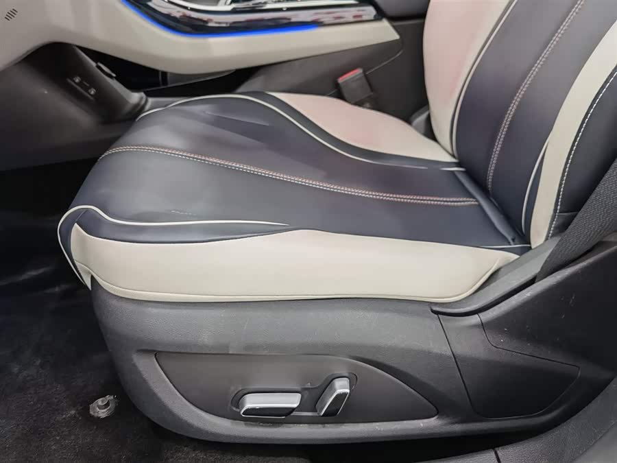 BYD Qin Plus 2022 car image #21