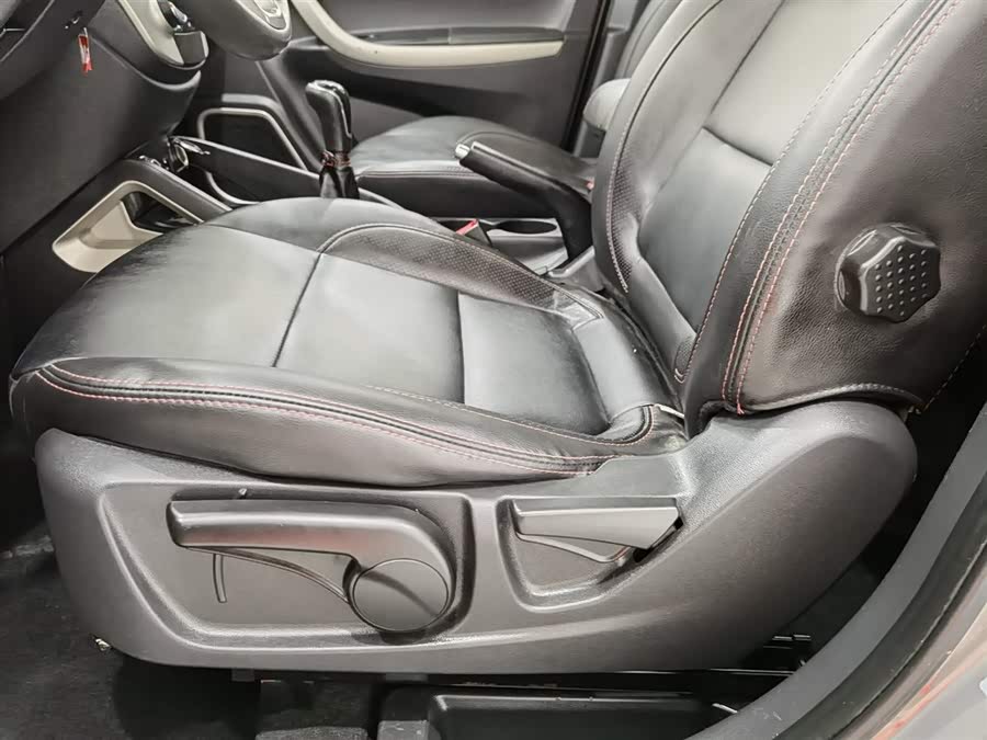 Changan CS35 2014 car image #21