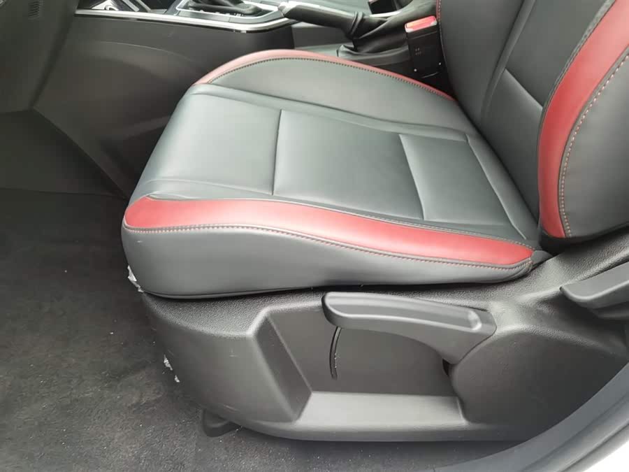 T5 2023 car image #21