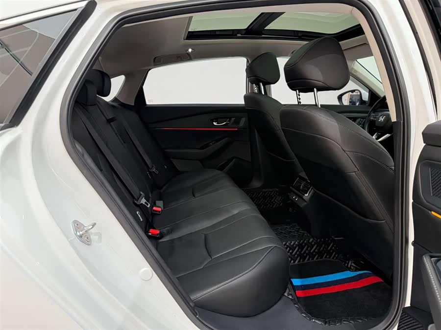 Honda Accord 2023 #21 Honda Accord 2023 car image #21