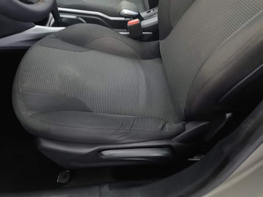 标致 标致2008 2016 汽车图片 #21