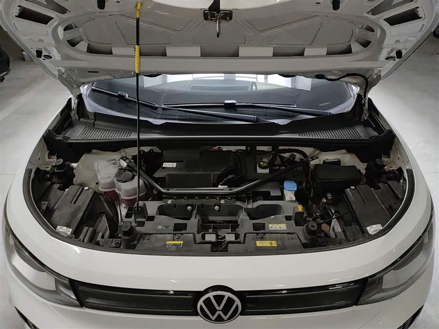 Volkswagen ID.6 X 2024 #21 Volkswagen ID.6 X 2024 immagine di auto #21