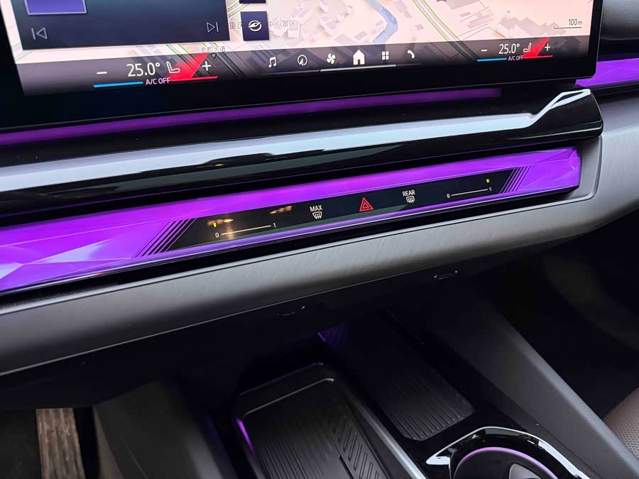 BMW i5 2024 car image #21