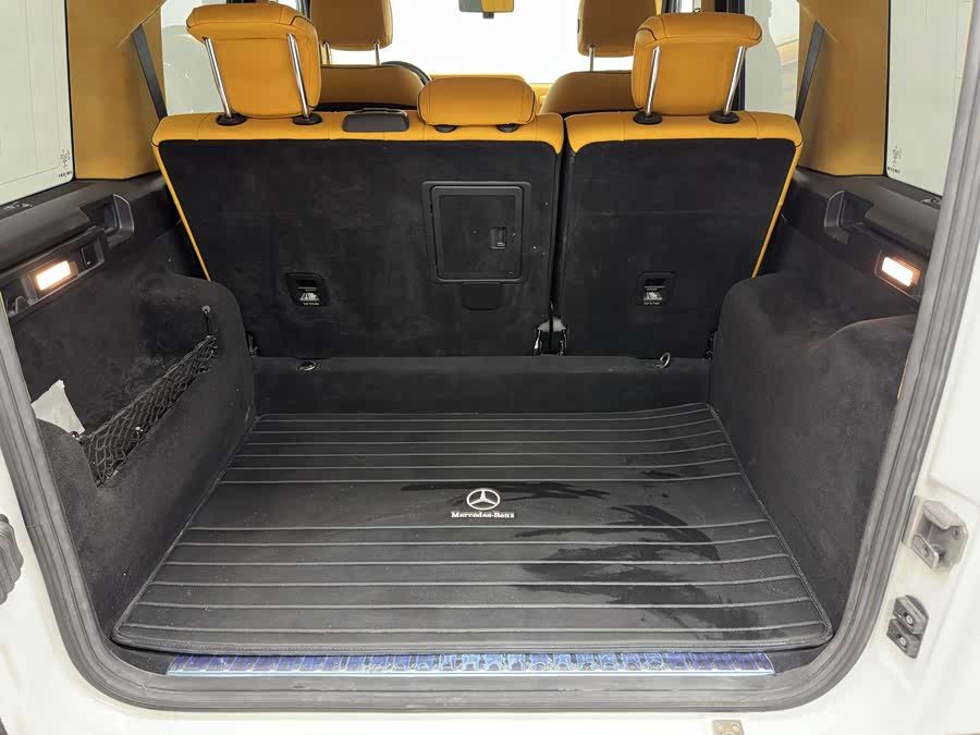 Mercedes-Benz 2023 car image #21