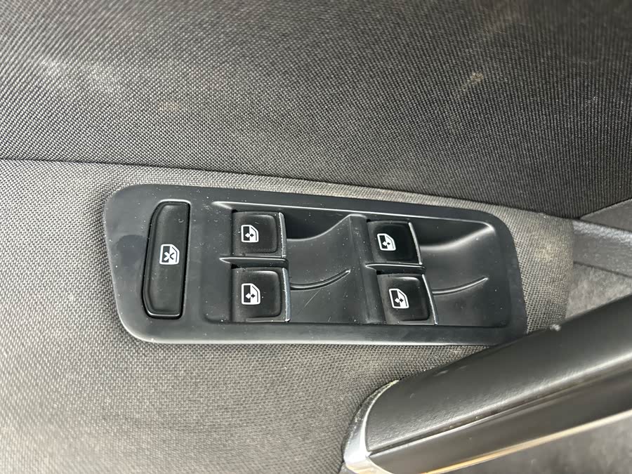 Volkswagen Golf 2019 #21 Volkswagen Golf 2019 car image #21