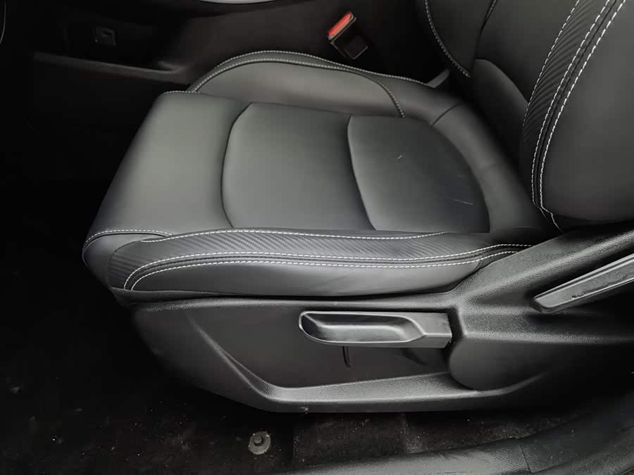 GEELY Boyue 2020 car image #21