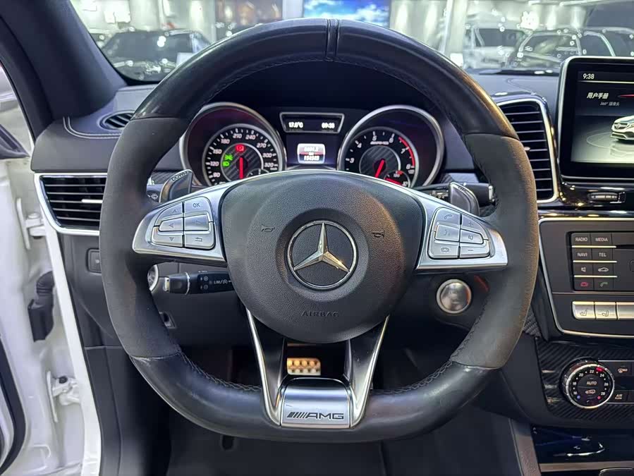 Mercedes-Benz GLE Coupe AMG 2016 car image #21