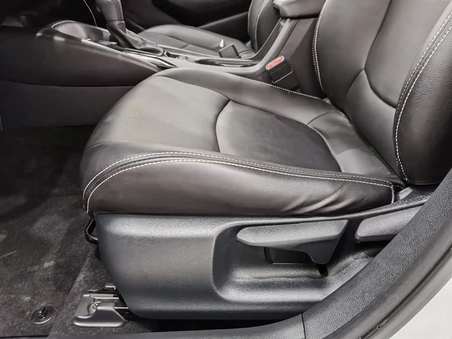 Toyota Corolla 2020 car image #21