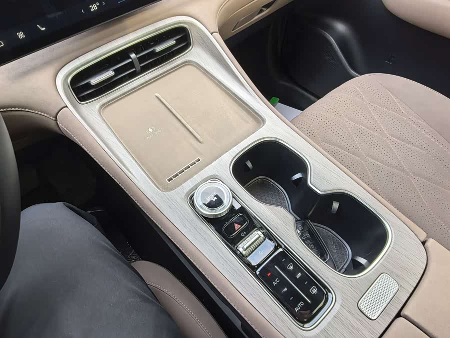 Chery Tiggo 8 Plus 2024 image de voiture #21