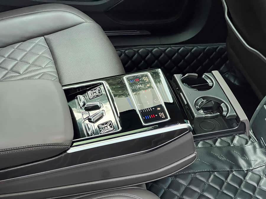 奥迪 奥迪A8 2021 汽车图片 #21