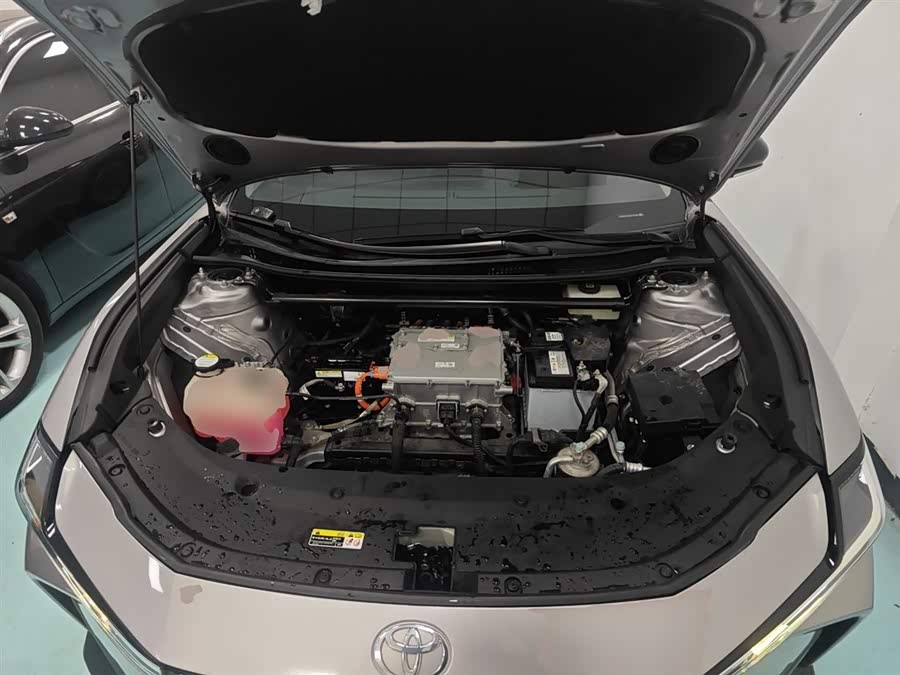 Toyota bZ3 2023 immagine di auto #21