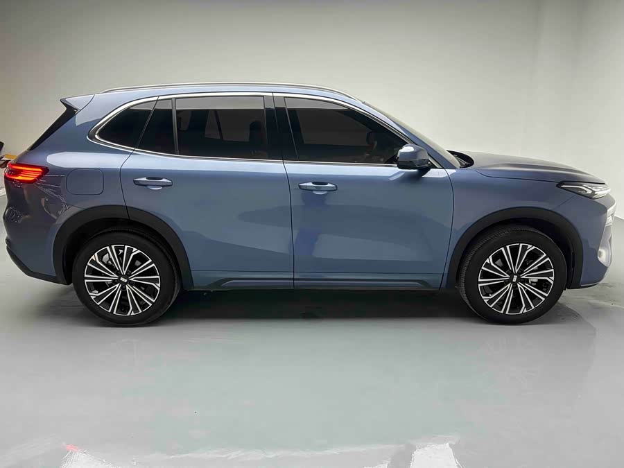 GEELY 2024 car image #21