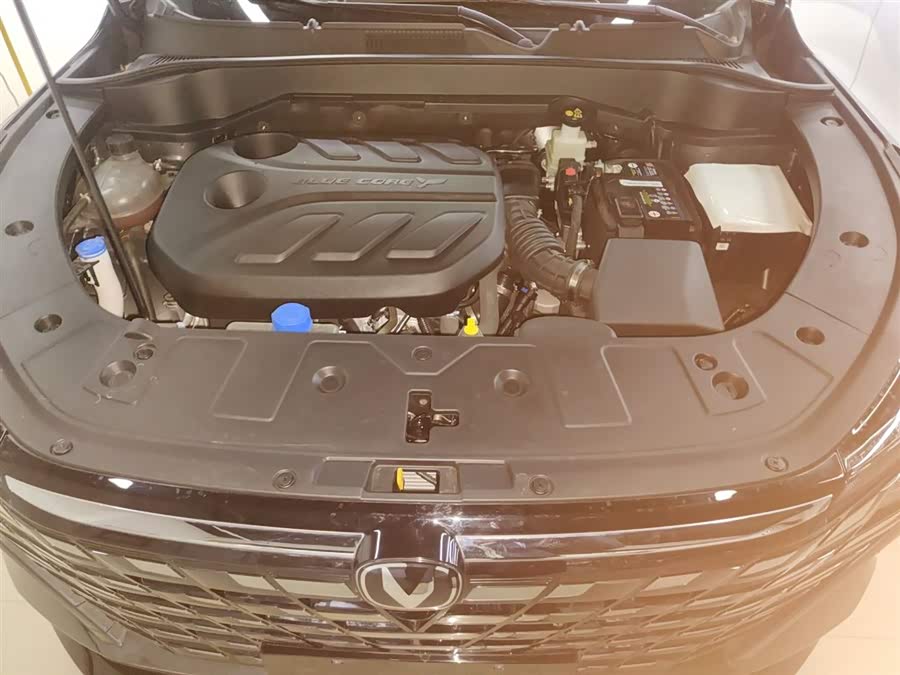 Changan UNI-Z 2025 car image #21