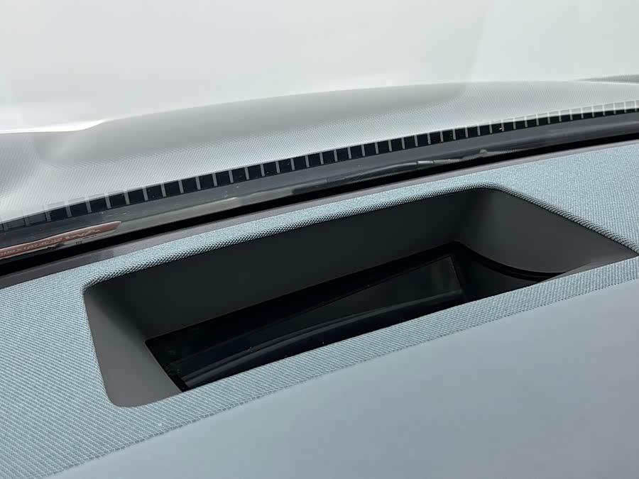 BYD Tang L 2025 صورة سيارة #21