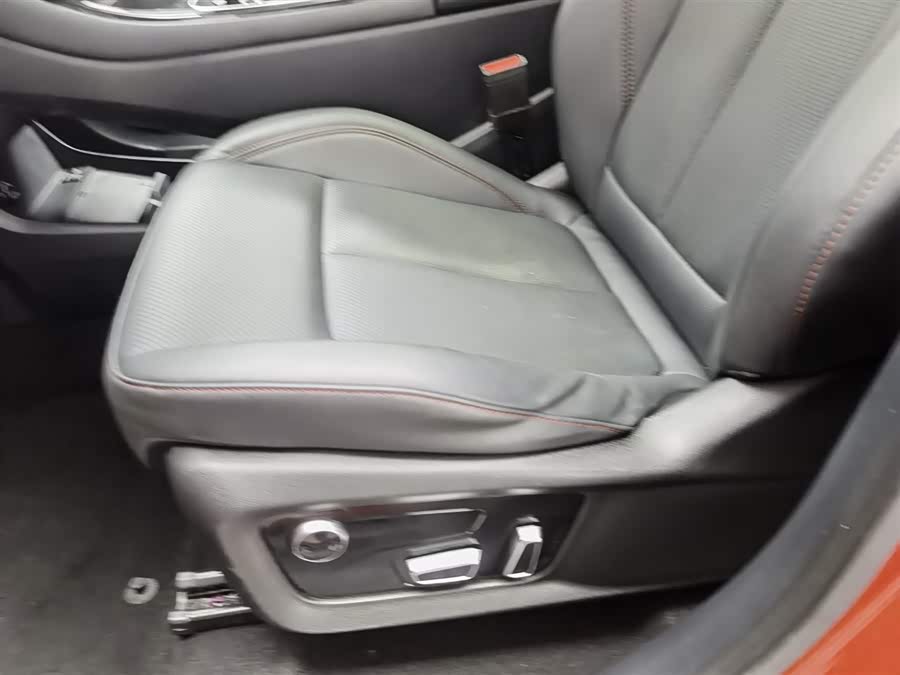 Forthing T5 EVO 2020 car image #21