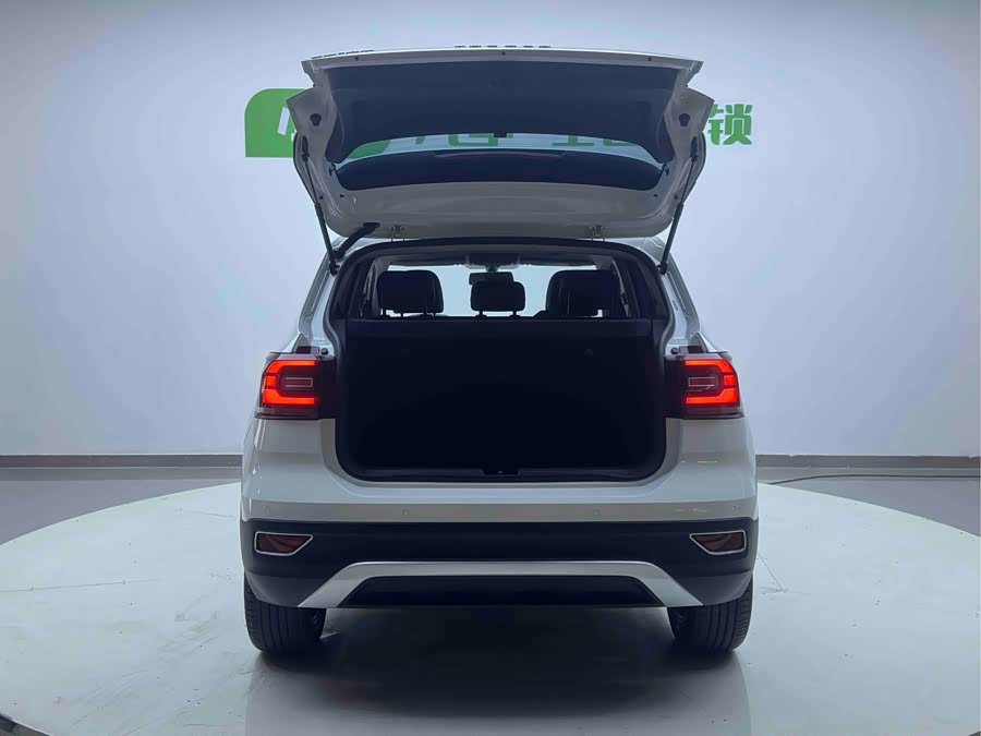 Volkswagen Tacqua 2022 #21 Volkswagen Tacqua 2022 car image #21