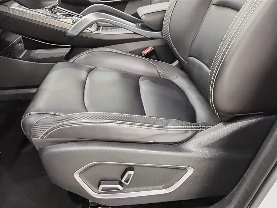 GEELY Boyue 2020 car image #21