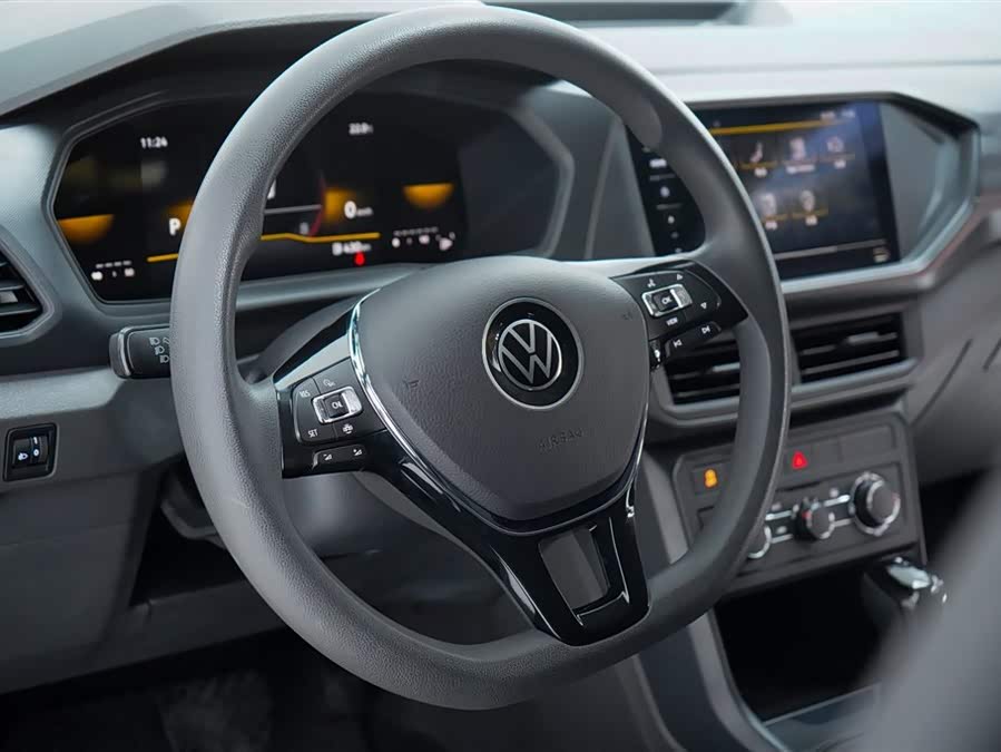 Volkswagen T-Cross 2023 car image #21