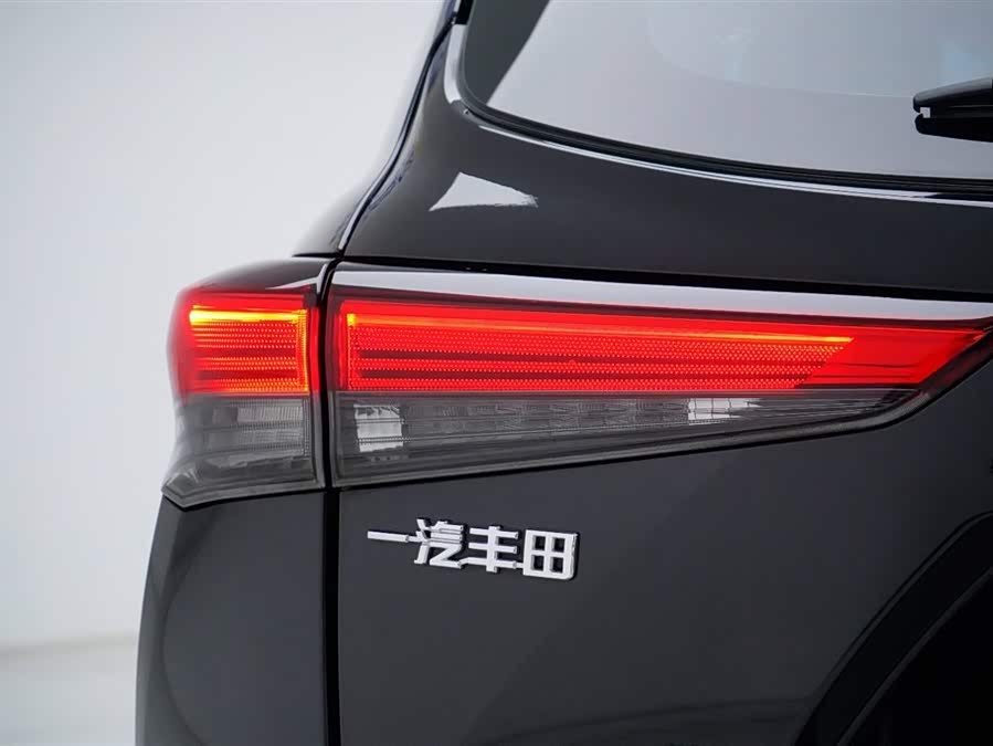 Toyota Crown Kluger 2023 #21 Toyota Crown Kluger 2023 car image #21