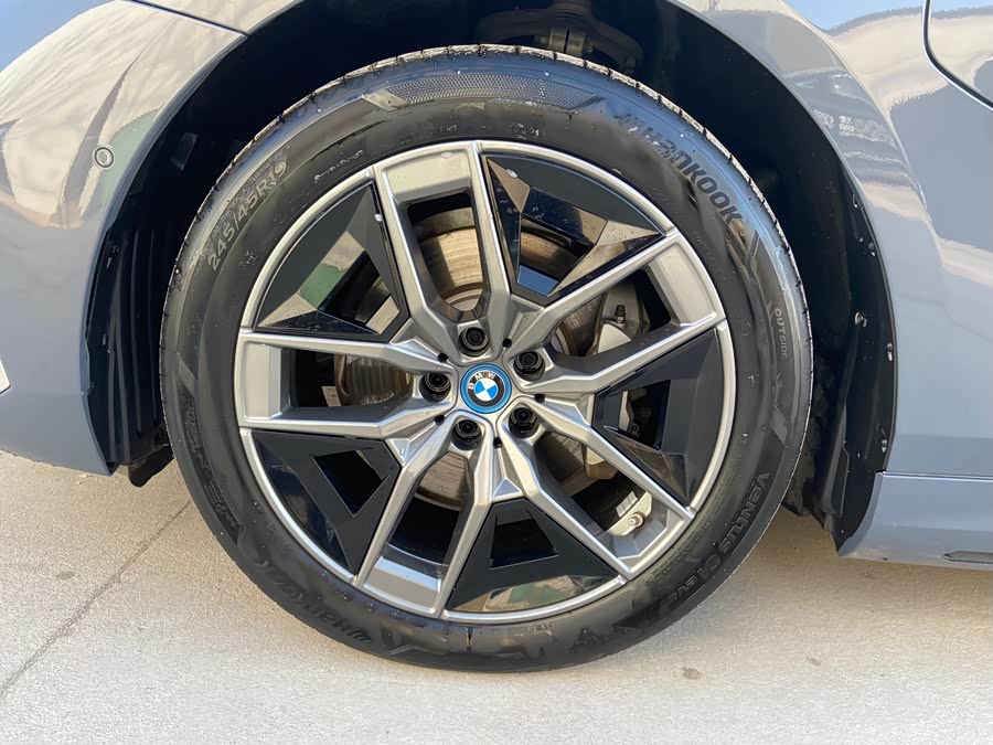 BMW i5 2025 immagine di auto #21