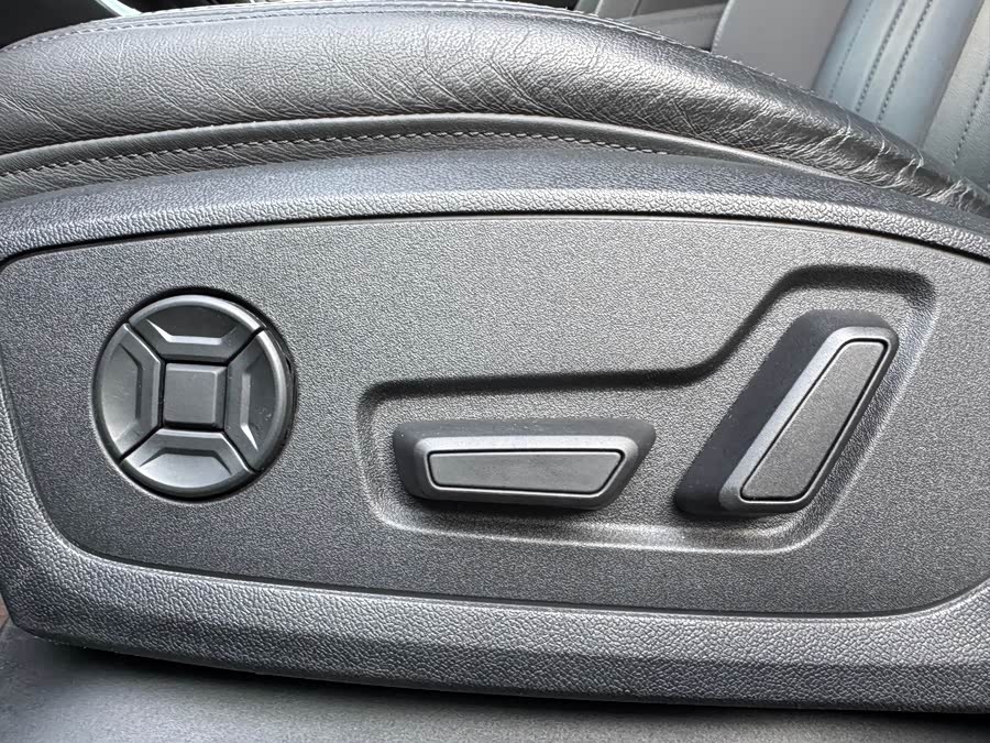 奥迪 奥迪A6(进口) 2022 汽车图片 #21