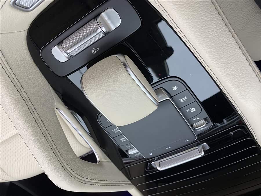 Mercedes-Benz GLE Class 2020 #21 Mercedes-Benz GLE Class 2020 immagine di auto #21