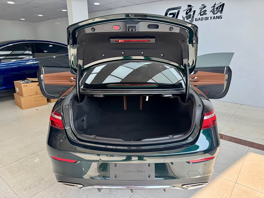 Mercedes-Benz E Class (Imported) 2020 immagine di auto #21