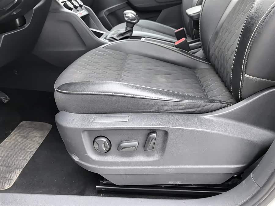 斯柯达 柯珞克 2019 汽车图片 #21