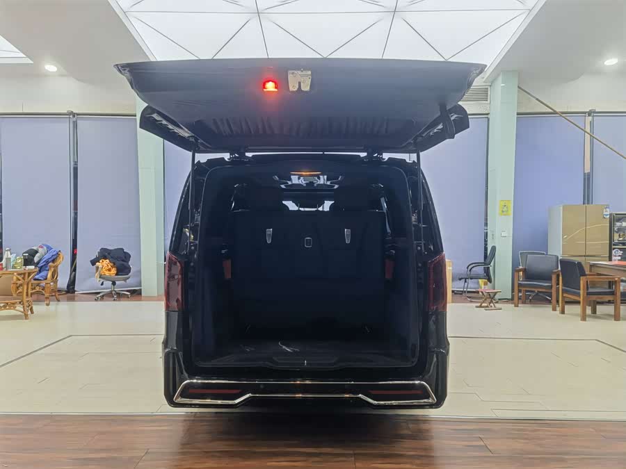 Mercedes-Benz Vito 2024 car image #21