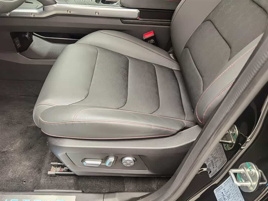 Jetour T2 2024 car image #21