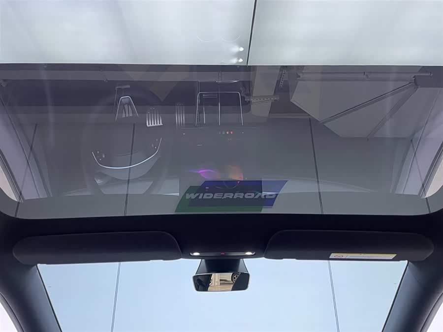 特斯拉 Model Y L 2025 汽车图片 #21
