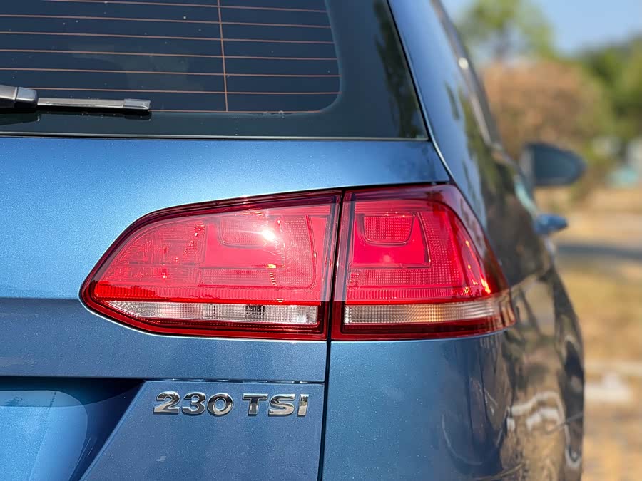 Volkswagen Golf (Imported) 2016 imagem de carro #21