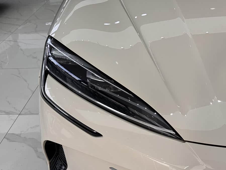 BYD Seal 07 DM-i 2024 imagen de coche #21