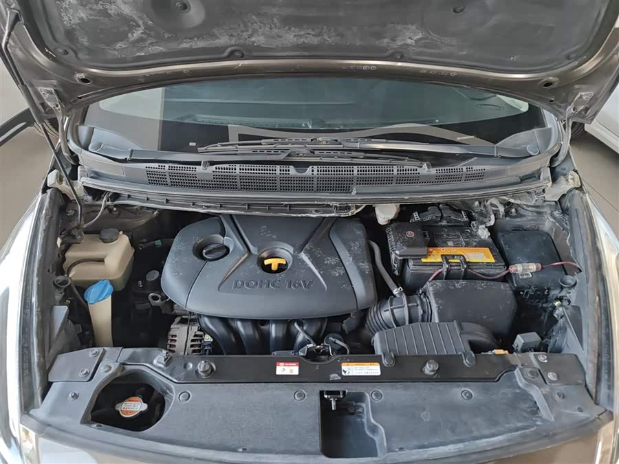 起亚 佳乐 2016 汽车图片 #21