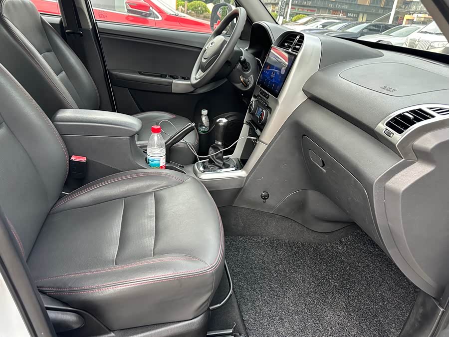 奇瑞 瑞虎3 2014 汽车图片 #21