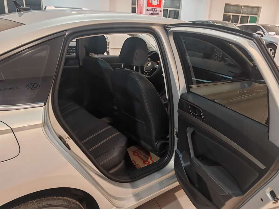 Volkswagen Lavida 2020 car image #21